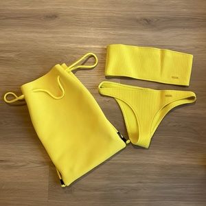 Yellow Ribbed Triangl Swimsuit w/ Bag. Top|Small • Bottoms|Large